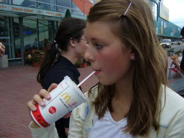 lenkaaejk.jpg