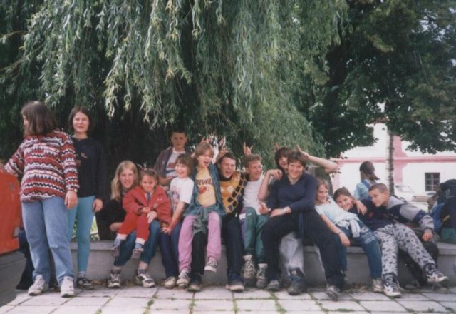 snmek001.jpg