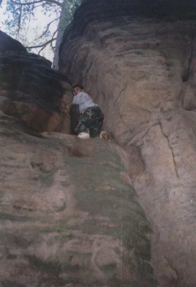snmek035.jpg