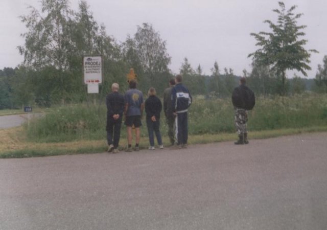 snmek003.jpg